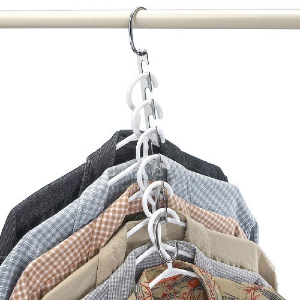 diy clothes hanger space saver