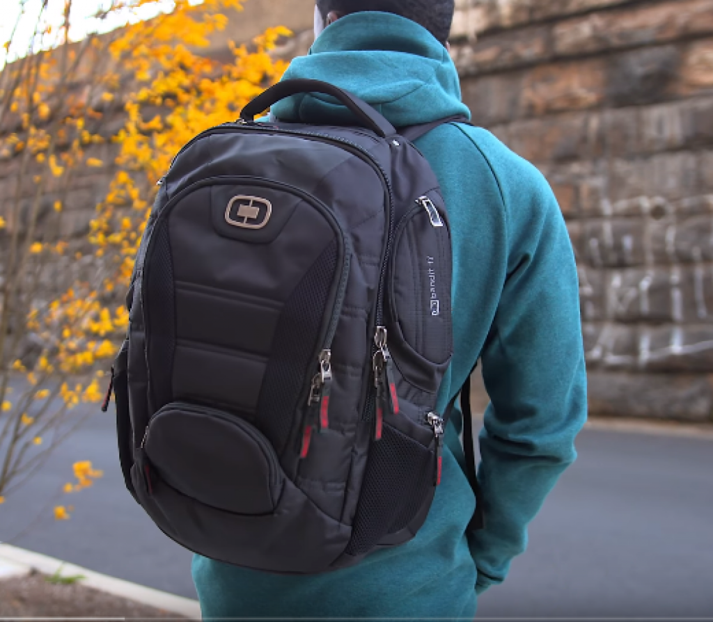 The BEST Gadget Backpacks College Dorm Essentials